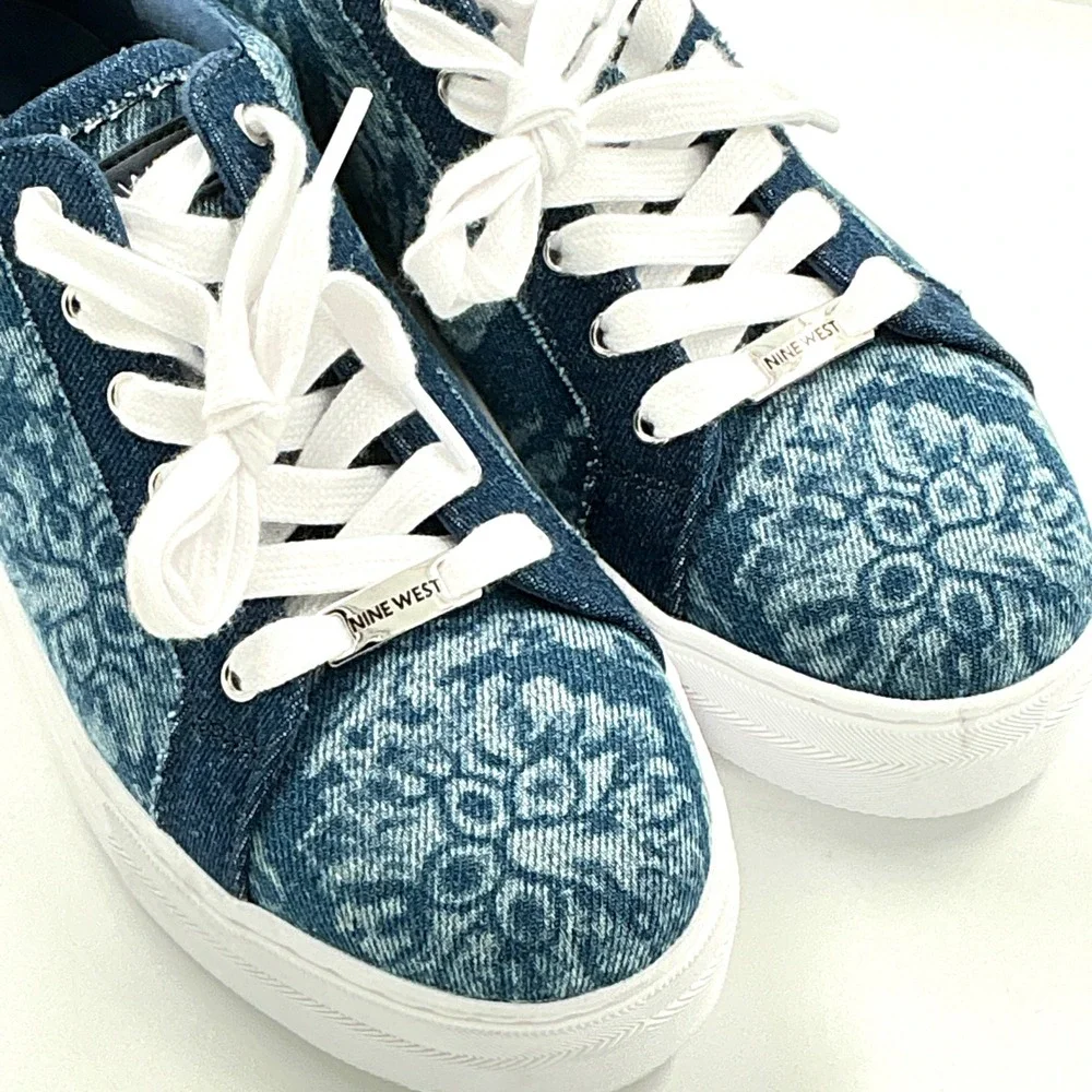 Nine West Size 9 Sneakers Blue Floral Paisley Denim Platform NEW Bestie  $79